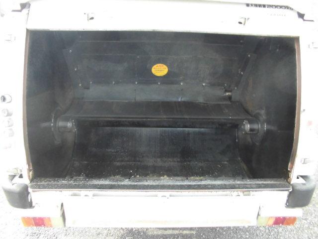 エルフトラック ２Ｔ　パッカー車　回転式　ダンプ式　塵芥車　フジマイティ　連続スイッチ　連続動作　５立米（6枚目）