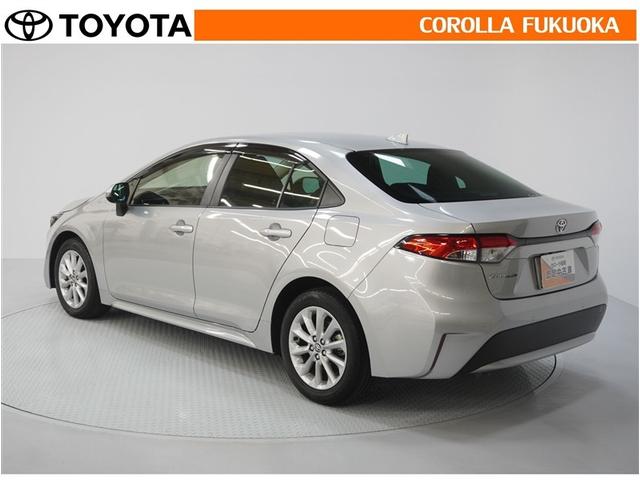 カローラ Ｓ　衝突被害軽減システム　メモリーナビ　ＥＴＣ　バックカメラ　キーレス　スマートキー　盗難防止装置（7枚目）