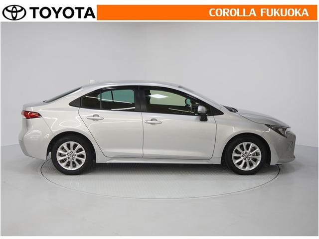 カローラ Ｓ　衝突被害軽減システム　メモリーナビ　ＥＴＣ　バックカメラ　キーレス　スマートキー　盗難防止装置（9枚目）