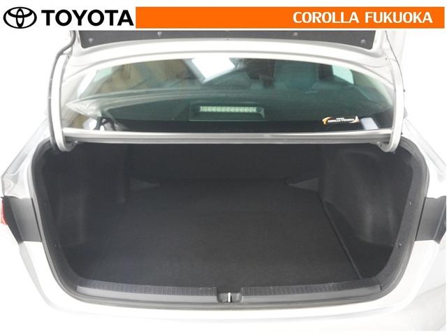 カローラ Ｓ　衝突被害軽減システム　メモリーナビ　ＥＴＣ　バックカメラ　キーレス　スマートキー　盗難防止装置（14枚目）