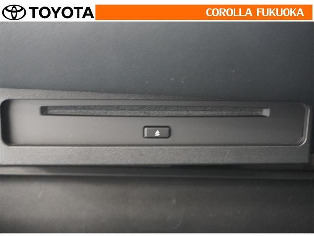 ノア ハイブリッドＳ－Ｚ　衝突被害軽減システム　両側電動スライド　メモリーナビ　フルセグ　ＥＴＣ　バックカメラ　ＣＤ　ＤＶＤ再生　キーレス　スマートキー　盗難防止装置（18枚目）