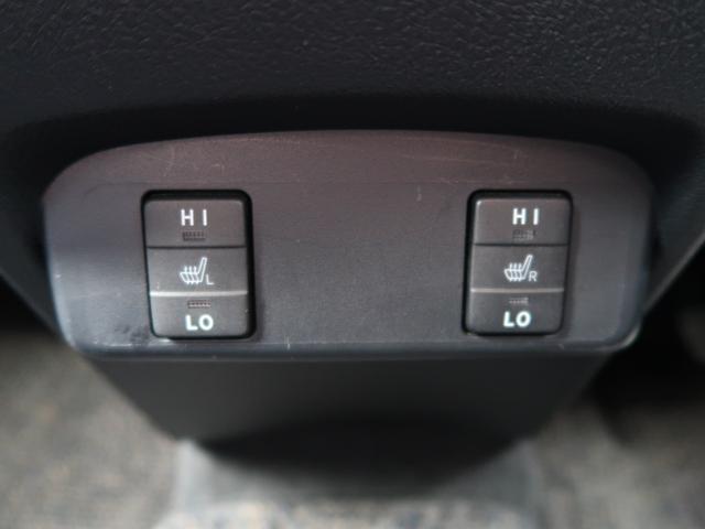 シエンタ ハイブリッドG クエロ TSS ハーフレザーシート 両側電動スライドドア 修復右ピラー フルセグTV 純正オプション15インチAW LEDヘッドライト スマートキー2本 衝突軽減ブレーキ レーンキープアシスト(26枚目)