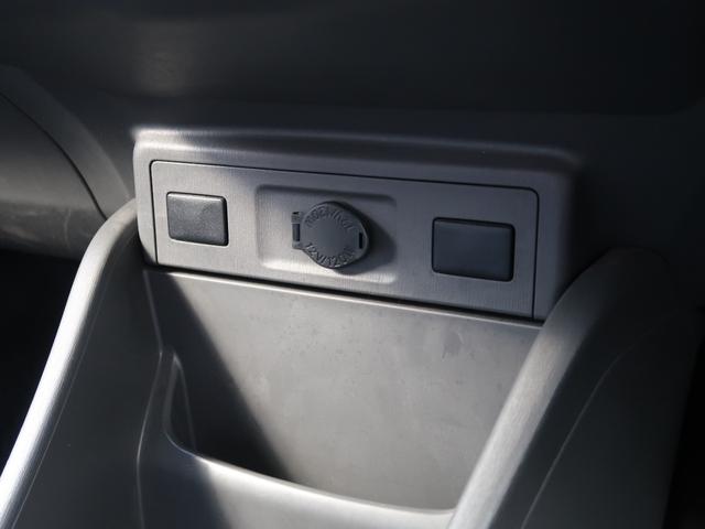 プリウスアルファ S ワンオーナー スマートキー2本 ディーラー整備記録 純正ナビ ワンセグTV DVD視聴 バックカメラ ビルトインETC プッシュスタート オートエアコン 修復左インサイドパネル(28枚目)