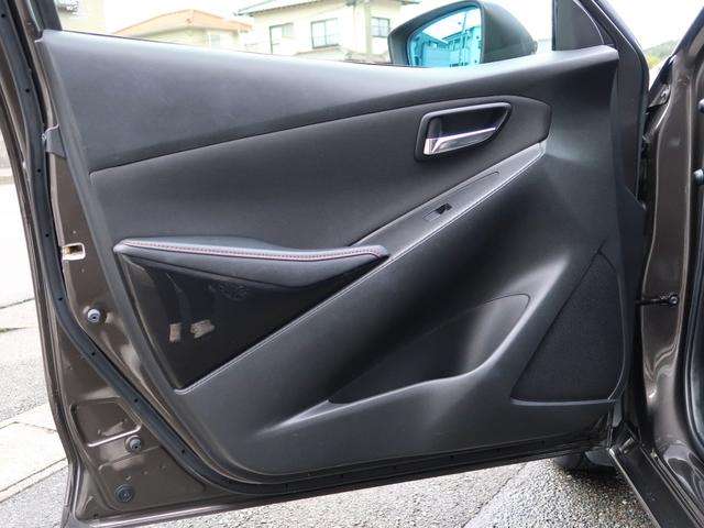 デミオ XDツーリング フルセグTV DVD再生 Bluetoothオーディオ スマートキー プッシュスタート 純正AW ルーフスポイラー 修復左P アイドリングストップ(63枚目)