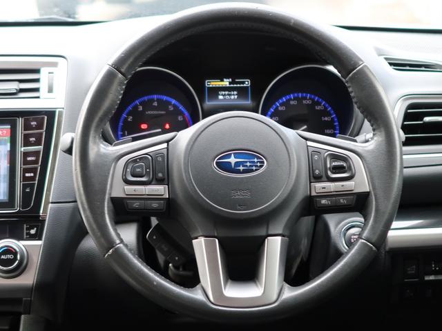 レガシィアウトバック リミテッド　アイサイト　黒革シート　追走クルーズコントロール　スマートキー２本　８インチナビ　Ｂｌｕｅｔｏｏｔｈオーディオ　電動リアゲート　シートヒーター　バックカメラ　修復右インサイドパネル（8枚目）