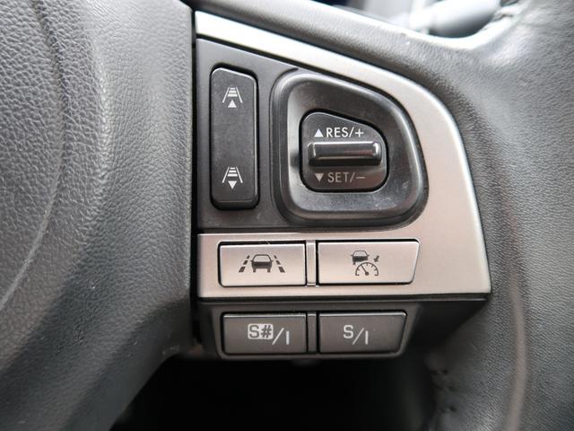 レガシィアウトバック リミテッド　アイサイト　黒革シート　追走クルーズコントロール　スマートキー２本　８インチナビ　Ｂｌｕｅｔｏｏｔｈオーディオ　電動リアゲート　シートヒーター　バックカメラ　修復右インサイドパネル（10枚目）