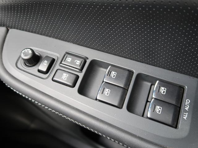 レガシィアウトバック リミテッド　アイサイト　黒革シート　追走クルーズコントロール　スマートキー２本　８インチナビ　Ｂｌｕｅｔｏｏｔｈオーディオ　電動リアゲート　シートヒーター　バックカメラ　修復右インサイドパネル（20枚目）