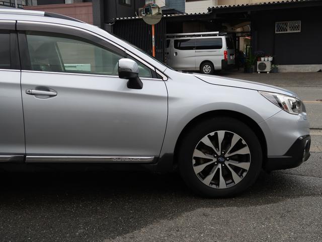 レガシィアウトバック リミテッド　アイサイト　黒革シート　追走クルーズコントロール　スマートキー２本　８インチナビ　Ｂｌｕｅｔｏｏｔｈオーディオ　電動リアゲート　シートヒーター　バックカメラ　修復右インサイドパネル（64枚目）