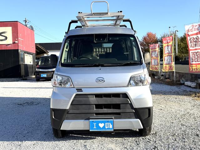 ハイゼットカーゴ クリーンSAIII 4WD 軽バン AT 衝突被害軽減システム ナビ TV 両側スライドドア アイドリングストップ オートマチックハイビーム ESC エアコン パワーステアリング パワーウィンドウ(2枚目)