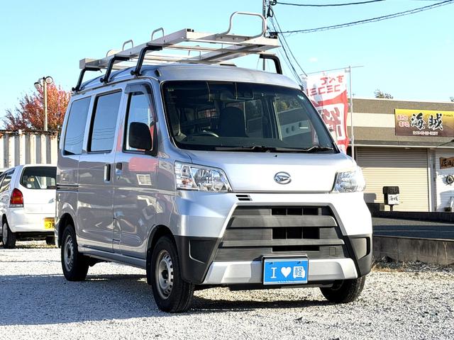 ハイゼットカーゴ クリーンSAIII 4WD 軽バン AT 衝突被害軽減システム ナビ TV 両側スライドドア アイドリングストップ オートマチックハイビーム ESC エアコン パワーステアリング パワーウィンドウ(23枚目)