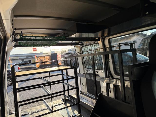 ハイゼットカーゴ クリーンSAIII 4WD 軽バン AT 衝突被害軽減システム ナビ TV 両側スライドドア アイドリングストップ オートマチックハイビーム ESC エアコン パワーステアリング パワーウィンドウ(30枚目)