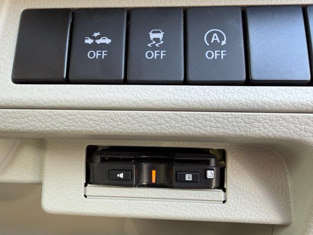 アルトラパン Ｓ　６ケ月保証全国対応　ＥＴＣ　バックカメラ　ナビ　ＴＶ　衝突被害軽減システム　オートライト　ＨＩＤ　スマートキー　アイドリングストップ　電動格納ミラー　シートヒーター　ベンチシート　盗難防止システム（11枚目）