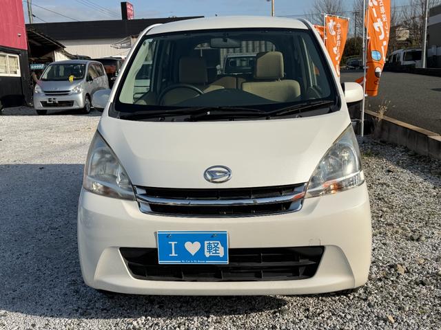 ムーヴ Ｘ　スマートキー　アイドリングストップ　電動格納ミラー　ベンチシート　ＣＶＴ　盗難防止システム　ＡＢＳ　ミュージックプレイヤー接続可　アルミホイール　衝突安全ボディ　エアコン（2枚目）