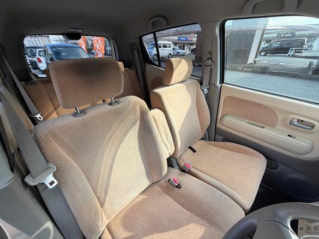 モコ E オートライト スマートキー ベンチシート AT 盗難防止システム ABS CD アルミホイール 衝突安全ボディ エアコン パワーステアリング(12枚目)