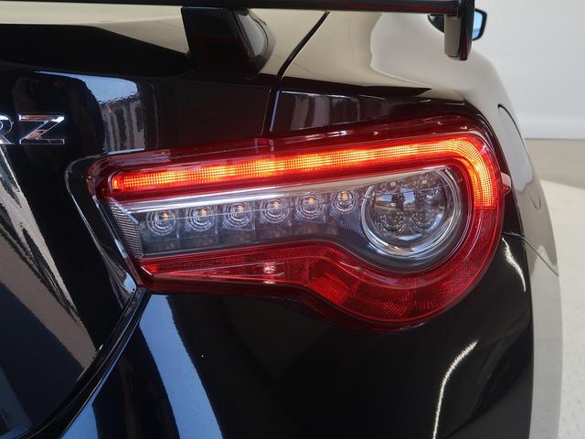 S 後期 6速MT STIフロントスポイラー リアスポイラー STIマフラー 純正ナビ バックカメラ ETC LEDヘッドライト クルーズコントロール(27枚目)