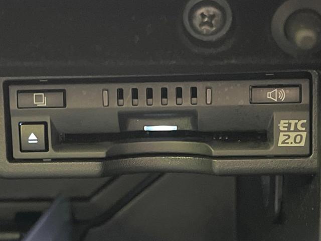 IS300 FスポーツモードブラックS 後期型 ムーンルーフ 禁煙車 10.3型メーカーナビ 3連フルLEDヘッドランプ オレンジブレーキキャリパー パノラミックビューモニター ステアリングヒーター(7枚目)