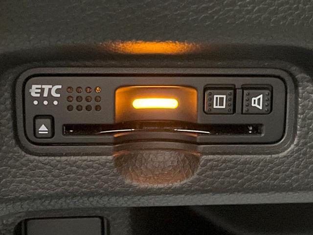 G・Lターボホンダセンシング 純正ナビ ホンダセンシング 両側電動スライド バックカメラ ETC ハーフレザーシート LEDヘッドライト ドライブレコーダー 純正15インチアルミホイール(7枚目)