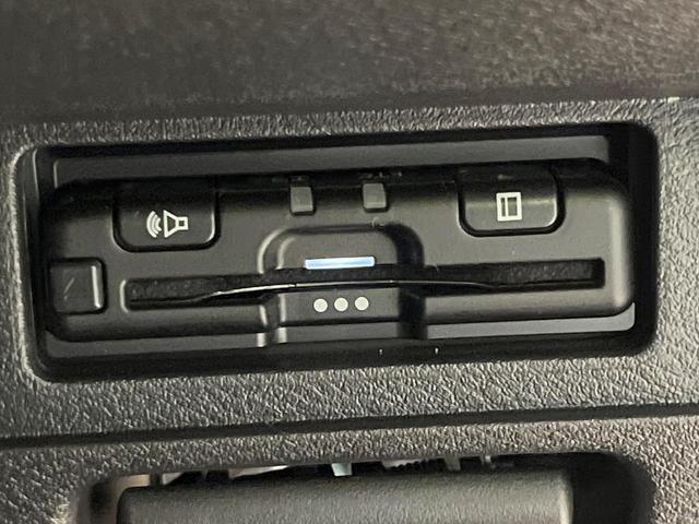 ノート Ｘ　純正９型ナビ　全周囲カメラ　インテリジェントエマージェンシーブレーキ　禁煙車　コーナーセンサー　スマートキー　ＬＥＤヘッド　ＥＴＣ　オートハイビームアシスト　後方車両検知機能　車線逸脱警報（33枚目）