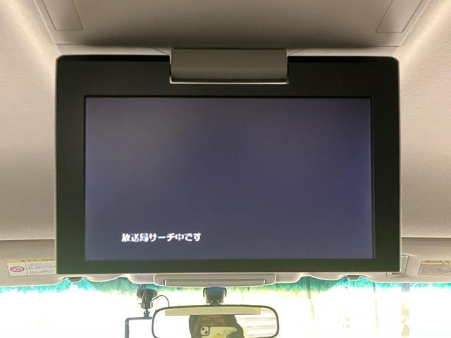 エスティマハイブリッド アエラス　純正８インチナビ　バックカメラ　後席モニター　両側電動スライドドア　クルーズコントロール　４ＷＤ　運転席パワーシート　ＨＩＤヘッドライト　禁煙車　Ｂｌｕｅｔｏｏｔｈ接続可　フルセグ　ＥＴＣ（5枚目）