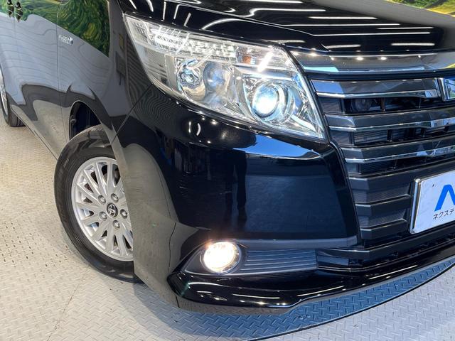 ノア ハイブリッドＧ　電動スライドドア　９型ＳＤナビ　後席モニター　バックカメラ　禁煙車　前席シートヒーター　スマートキー　ＬＥＤヘッド　ＥＴＣ　クルコン　オートライト　デュアルオートエアコン　純正１５アルミ　リアエアコン（13枚目）