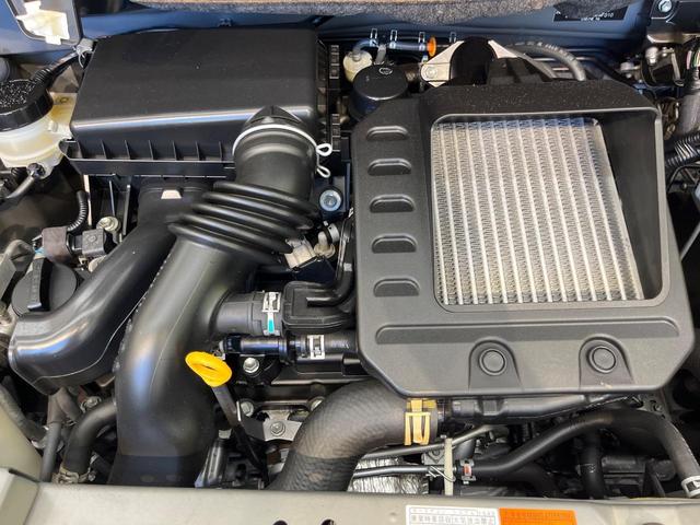 ルーミー カスタムＧ－Ｔ　両側電動ドア　純正９型ナビ　バックカメラ　衝突軽減装置　レーダークルーズ　コーナーセンサー　スマートキー　ＬＥＤヘッド　ＥＴＣ　オートライト　オートエアコン　純正１５アルミ　ドラレコ　ＬＥＤフォグ（18枚目）