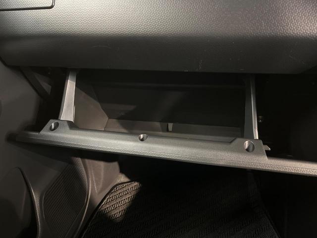 ルーミー カスタムＧ－Ｔ　両側電動ドア　純正９型ナビ　バックカメラ　衝突軽減装置　レーダークルーズ　コーナーセンサー　スマートキー　ＬＥＤヘッド　ＥＴＣ　オートライト　オートエアコン　純正１５アルミ　ドラレコ　ＬＥＤフォグ（40枚目）