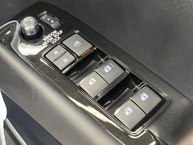 ヴェルファイア ２．５Ｚ　Ｇエディション　ＢＩＧ－Ｘ１１インチナビ　１２．８インチフリップダウンモニター　ツインムーンルーフ　バックカメラ　パワーバックドア　合皮レザーシート　三眼ＬＥＤヘッドライト　前席パワーシート　ステアリングヒーター（39枚目）
