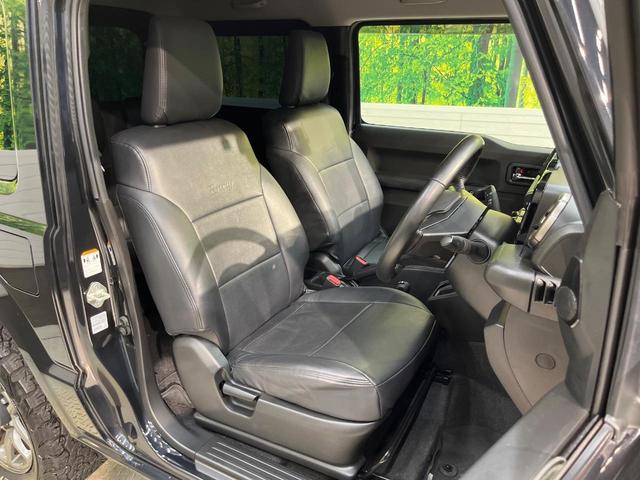 ジムニー ＸＣ　４ＷＤ　ターボ　ＳＤナビ　バックカメラ　デュアルセンサーブレーキサポート　禁煙車　前席シートヒーター　黒革調シートカバー　ドラレコ　スマートキー　ＬＥＤヘッド　ＥＴＣ　オールテレーンタイヤ（9枚目）