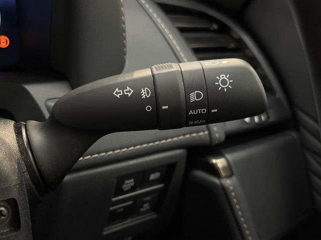 アルファードハイブリッド Ｚ　１４インチナビ　１３．２型有機ＥＬ　トヨタチームメイト　左右独立ムーンルーフ　ＨＵＤ　デジタルインナーミラー　エグゼクティブパワーシート　３眼ＬＥＤヘッドライト　ＢＳＭ　セーフティサポート（58枚目）