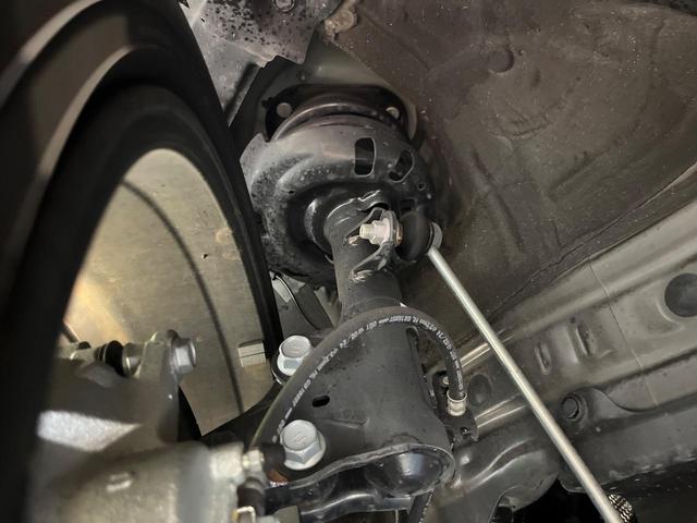 プリウス Z 12.3インチナビ パノラマルーフ デジタルインナーミラー トヨタチームメイト パノラミックビューモニター セーフティセンス BSM シートベンチレーション レーダクルーズコントロール(20枚目)