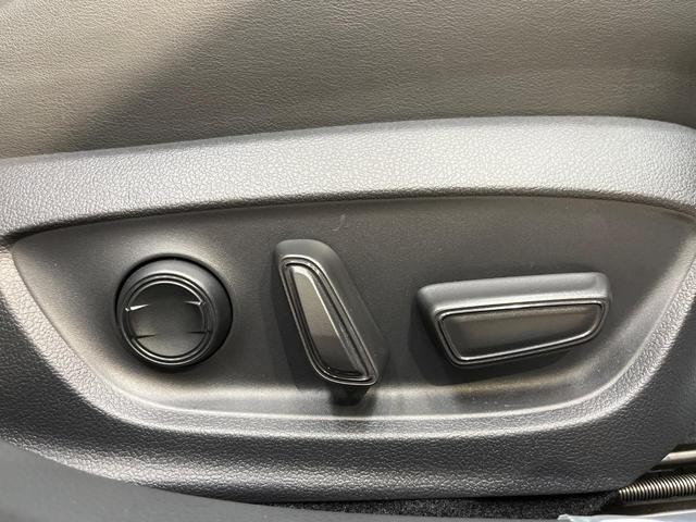 プリウス Z 12.3インチナビ パノラマルーフ デジタルインナーミラー トヨタチームメイト パノラミックビューモニター セーフティセンス BSM シートベンチレーション レーダクルーズコントロール(45枚目)