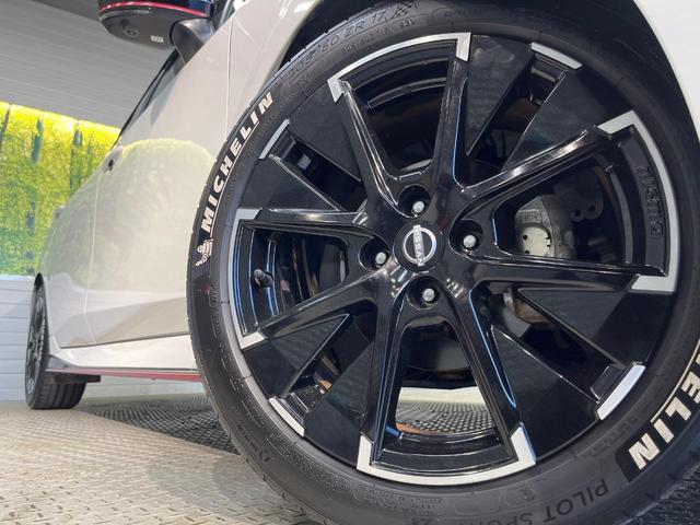 オーラ ニスモ 純正9インチDA アラウンドビューモニター インテリジェントエマージェンシーブレーキ ステアリングヒーター シートヒーター BSM LEDヘッドライト 電動パーキングブレーキ オートハイビーム(13枚目)