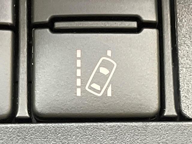 シエンタ ハイブリッド　ファンベースＧ　後期型　両側電動ドア　ＳＤナビ　バックカメラ　衝突軽減　禁煙車　コーナーセンサー　スマートキー　ＬＥＤヘッド　ＬＥＤフォグ　ＥＴＣ　クルコン　車線逸脱警報　オートライト　オートエアコン（29枚目）