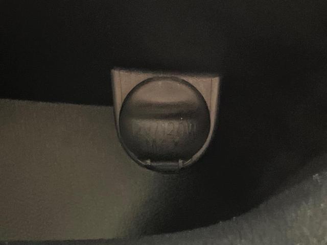 シエンタ ハイブリッド　ファンベースＧ　後期型　両側電動ドア　ＳＤナビ　バックカメラ　衝突軽減　禁煙車　コーナーセンサー　スマートキー　ＬＥＤヘッド　ＬＥＤフォグ　ＥＴＣ　クルコン　車線逸脱警報　オートライト　オートエアコン（57枚目）