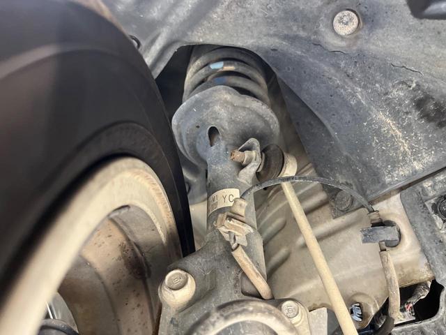 N-BOXカスタム G ターボSSパッケージ 純正ナビ バックカメラ 両側電動スライドドア 禁煙車 スマートキー HIDヘッド ETC クルコン オートライト オートエアコン 純正15インチアルミ Bluetooth再生 CD/DVD再生(20枚目)