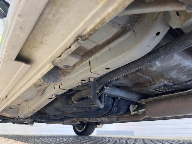 N-BOXカスタム G ターボSSパッケージ 純正ナビ バックカメラ 両側電動スライドドア 禁煙車 スマートキー HIDヘッド ETC クルコン オートライト オートエアコン 純正15インチアルミ Bluetooth再生 CD/DVD再生(22枚目)