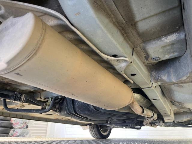 N-BOXカスタム G ターボSSパッケージ 純正ナビ バックカメラ 両側電動スライドドア 禁煙車 スマートキー HIDヘッド ETC クルコン オートライト オートエアコン 純正15インチアルミ Bluetooth再生 CD/DVD再生(23枚目)