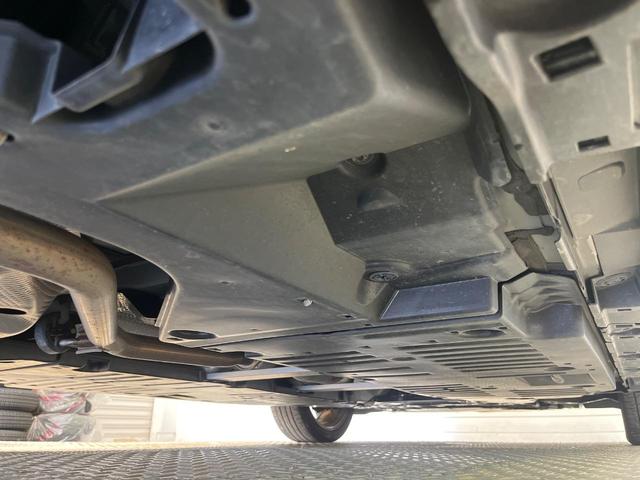 プリウス G 純正8インチDA パノラミックビューモニター セーフティセンス レーダークルーズコントロール BSM アクセサリーコンセント クリアランスソナー LEDヘッドライト オートハイビーム スマートキー(23枚目)