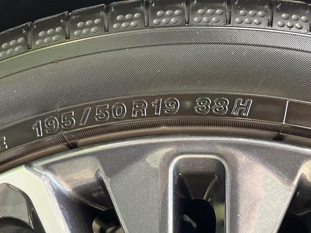 プリウス G 純正8インチDA パノラミックビューモニター セーフティセンス レーダークルーズコントロール BSM アクセサリーコンセント クリアランスソナー LEDヘッドライト オートハイビーム スマートキー(62枚目)