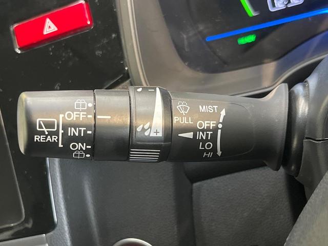 フィットハイブリッド Ｌパッケージ　インターナビ　ＣＴＢＡ　クルーズコントロール　バックカメラ　ＬＥＤヘッドライト　オートライト　Ｂｌｕｅｔｏｏｔｈ　フルセグ　スマートキー　ＥＴＣ　フロントフォグライト（34枚目）
