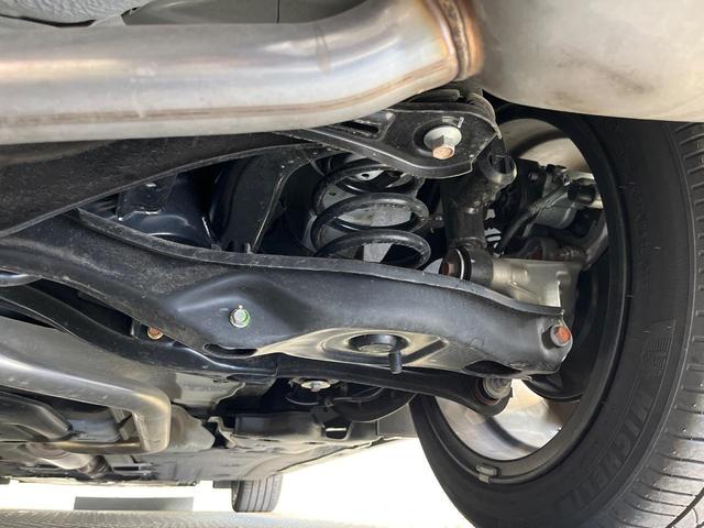 アコード e:HEV 全周囲カメラ BOSEサウンド 衝突被害軽減システム レーダークルーズ 禁煙車 レザーシート スマートキー LEDヘッド ビルトインETC オートハイビーム 車線逸脱警報 オートライト(21枚目)