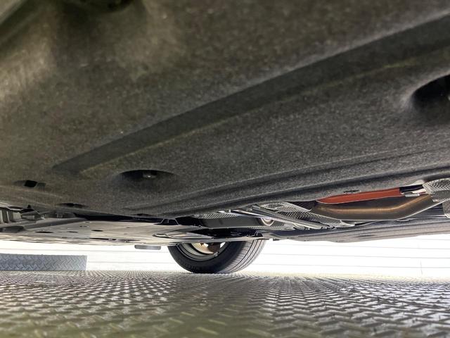 アコード e:HEV 全周囲カメラ BOSEサウンド 衝突被害軽減システム レーダークルーズ 禁煙車 レザーシート スマートキー LEDヘッド ビルトインETC オートハイビーム 車線逸脱警報 オートライト(22枚目)