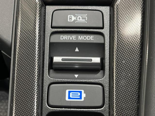 アコード e:HEV 全周囲カメラ BOSEサウンド 衝突被害軽減システム レーダークルーズ 禁煙車 レザーシート スマートキー LEDヘッド ビルトインETC オートハイビーム 車線逸脱警報 オートライト(36枚目)