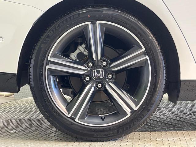 アコード e:HEV 全周囲カメラ BOSEサウンド 衝突被害軽減システム レーダークルーズ 禁煙車 レザーシート スマートキー LEDヘッド ビルトインETC オートハイビーム 車線逸脱警報 オートライト(69枚目)