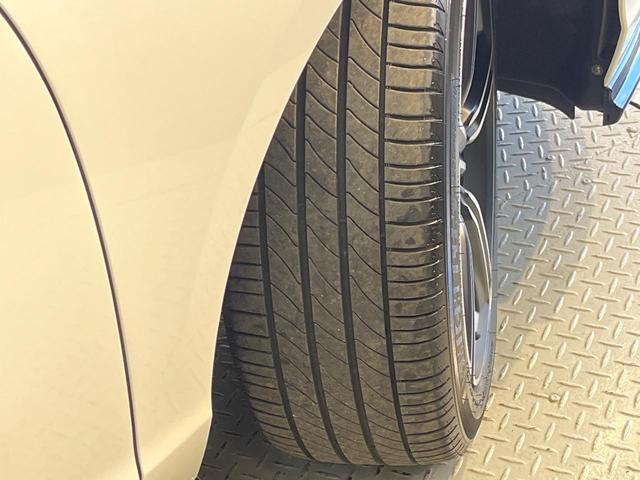 アコード e:HEV 全周囲カメラ BOSEサウンド 衝突被害軽減システム レーダークルーズ 禁煙車 レザーシート スマートキー LEDヘッド ビルトインETC オートハイビーム 車線逸脱警報 オートライト(70枚目)