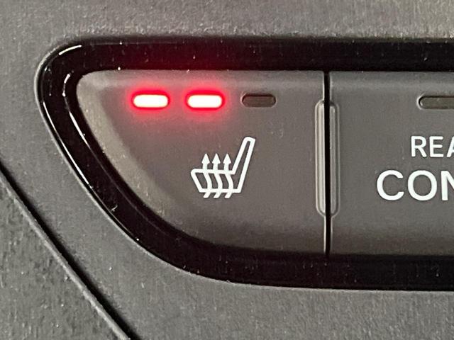 ステップワゴン e:HEVスパーダ プレミアムライン 純正11.4インチナビ マルチビューカメラ 全中列シートヒーター ホンダセンシング アダプティブクルーズコントロール 両側パワースライドドア パワーバックドア BSM ハーフレザー(6枚目)