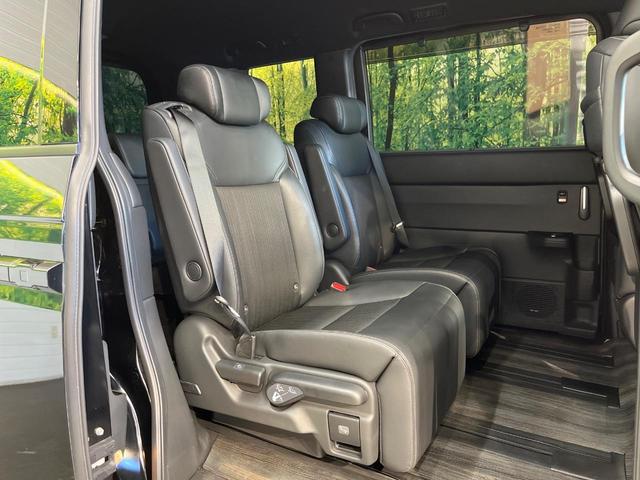 ステップワゴン ｅ：ＨＥＶスパーダ　１５．６型フリップダウン　純正１１型ナビ　ホンダセンシング　両側パワースライド　アダプティブクルーズ　ＢＳＭ　バックカメラ　シートヒーター　ＥＴＣ　Ｂｌｕｅｔｏｏｔｈ　フルセグ（9枚目）