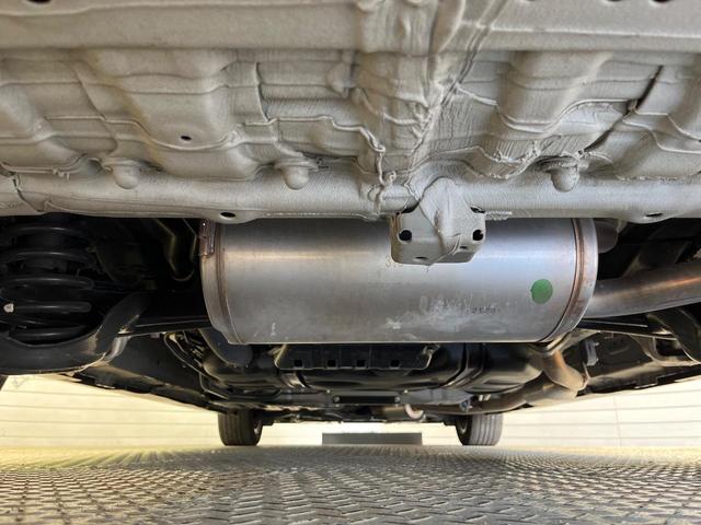 ステップワゴン ｅ：ＨＥＶスパーダ　１５．６型フリップダウン　純正１１型ナビ　ホンダセンシング　両側パワースライド　アダプティブクルーズ　ＢＳＭ　バックカメラ　シートヒーター　ＥＴＣ　Ｂｌｕｅｔｏｏｔｈ　フルセグ（19枚目）