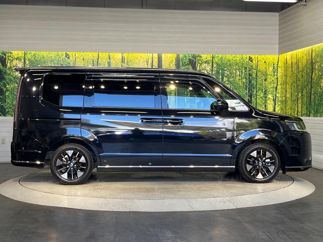 ステップワゴン ｅ：ＨＥＶスパーダ　１５．６型フリップダウン　純正１１型ナビ　ホンダセンシング　両側パワースライド　アダプティブクルーズ　ＢＳＭ　バックカメラ　シートヒーター　ＥＴＣ　Ｂｌｕｅｔｏｏｔｈ　フルセグ（63枚目）