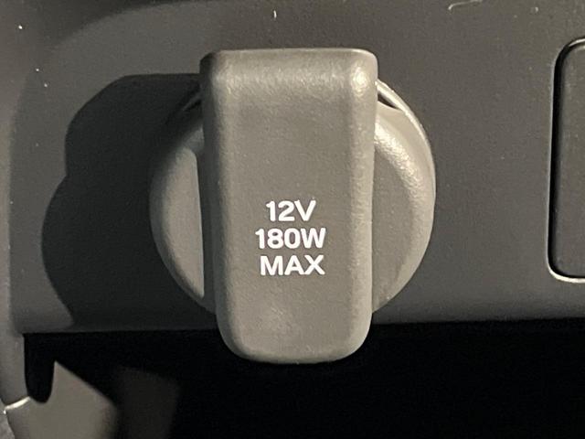 フリード エアー 登録済未使用車 両側電動ドア バックカメラ 衝突被害軽減システム レーダークルーズ コーナーセンサー スマートキー LEDヘッド 車線逸脱警報 オートライト オートエアコン Bluetooth(43枚目)